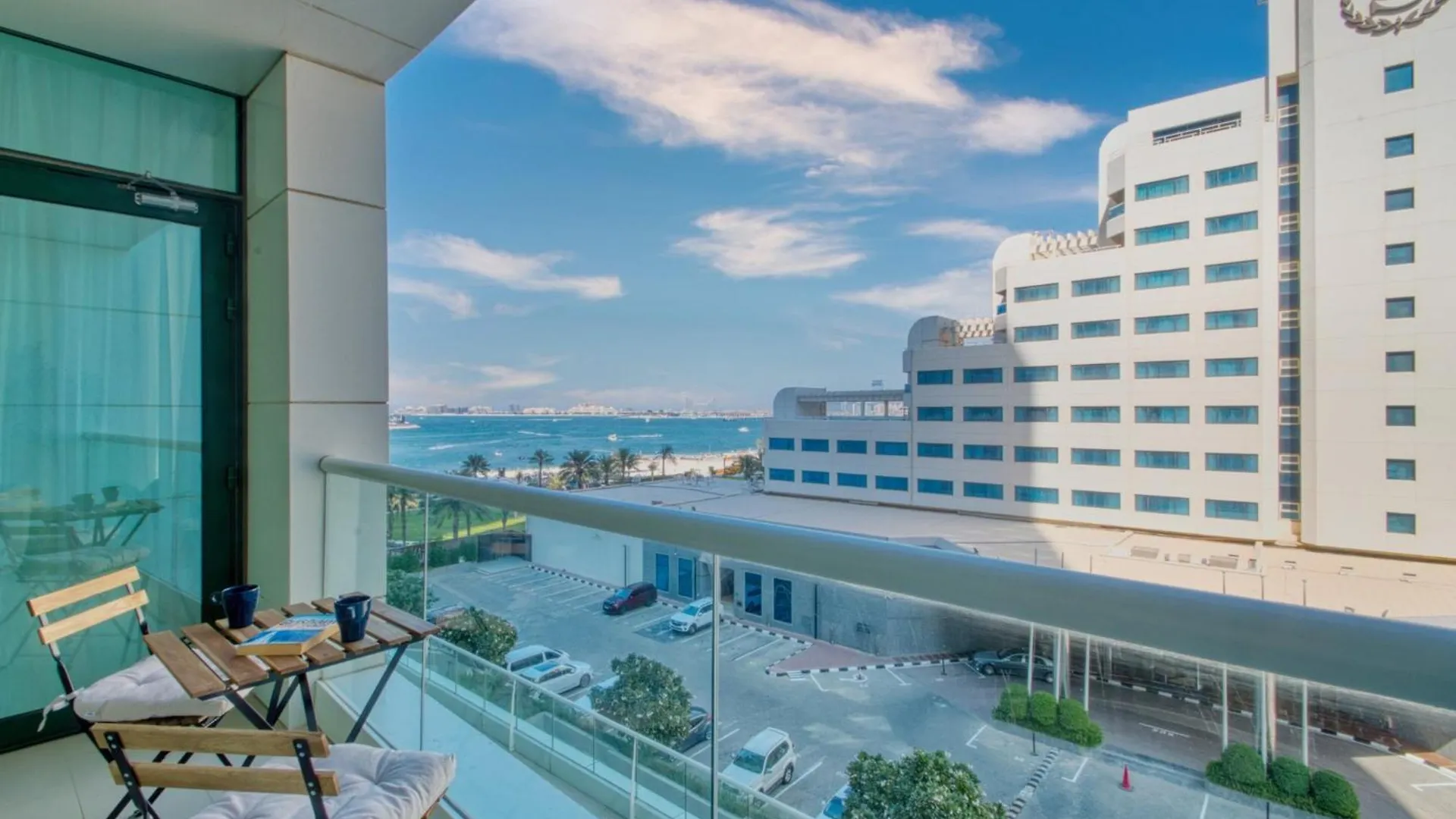 Apartment Artistic Retreat In Jbr With Private Beach Access Dubai United Arab Emirates