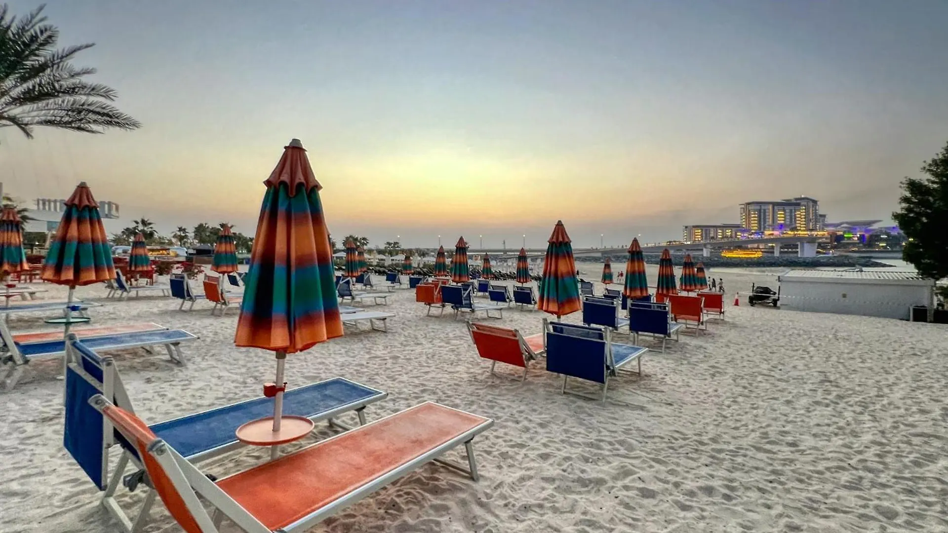 Apartment Artistic Retreat In Jbr With Private Beach Access Dubai United Arab Emirates